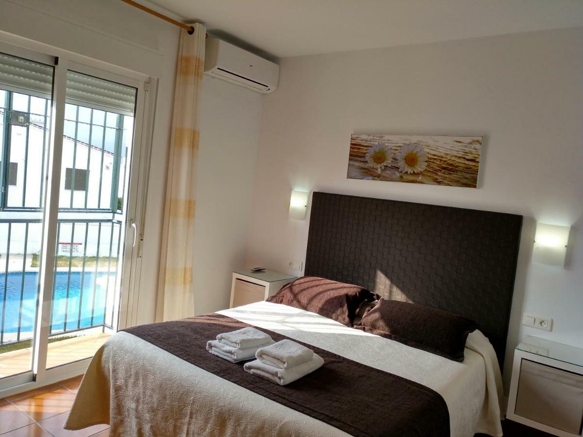 Apartamentos Luna De Nerja Kültér fotó