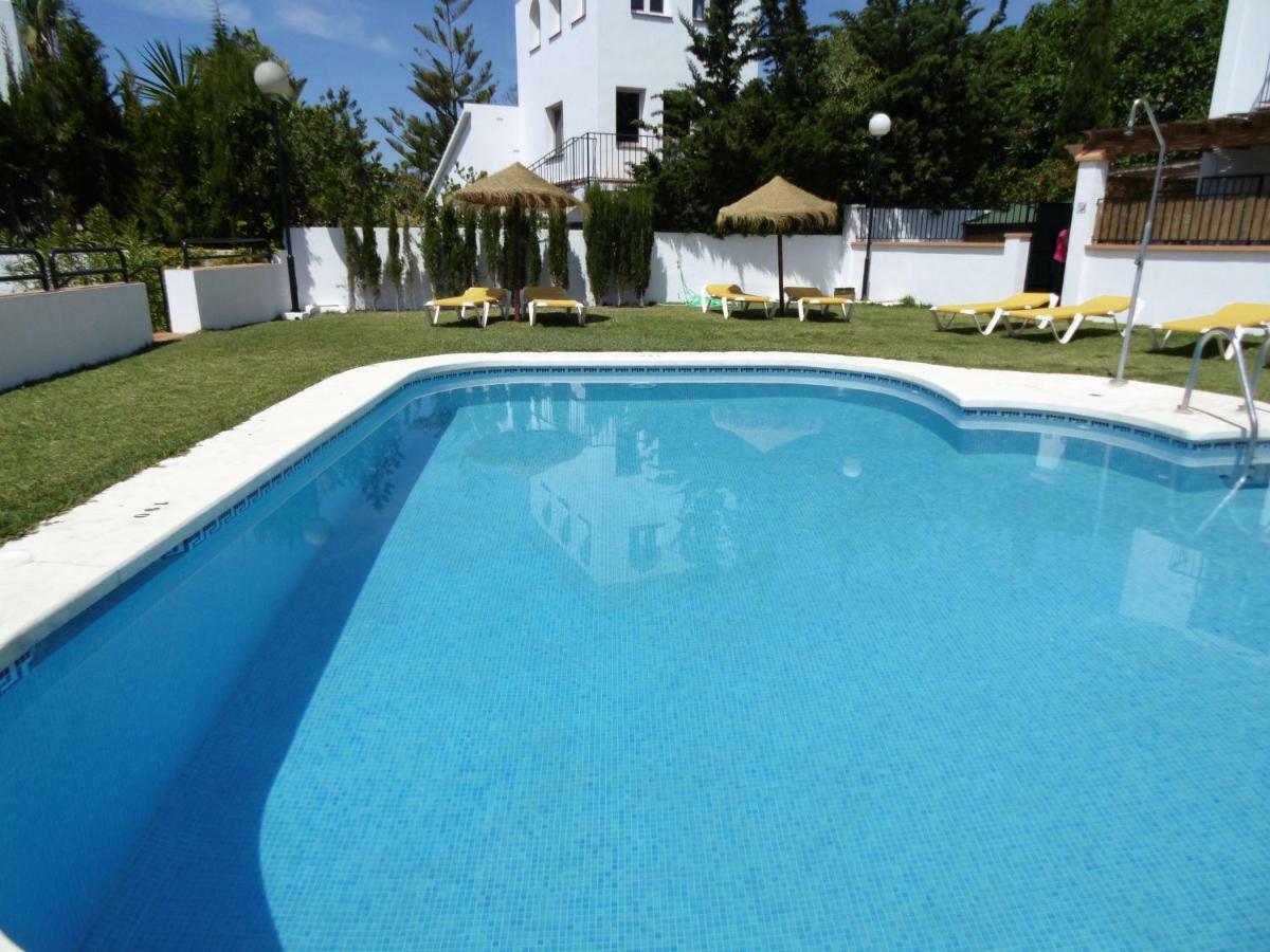 Apartamentos Luna De Nerja Kültér fotó
