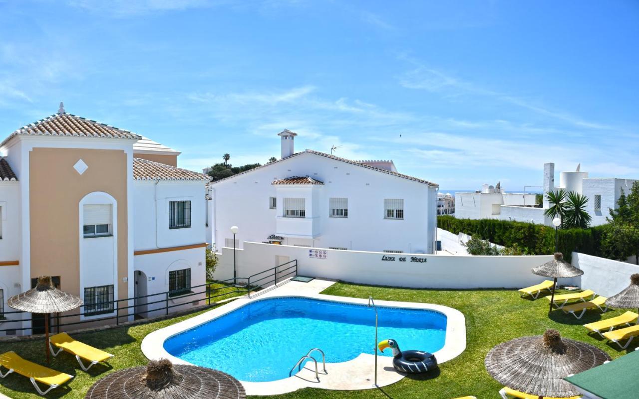 Apartamentos Luna De Nerja Kültér fotó