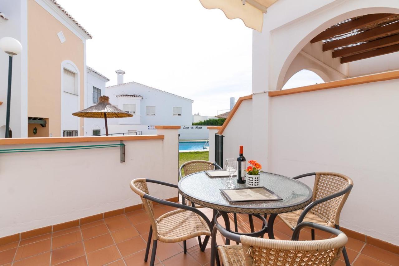 Apartamentos Luna De Nerja Kültér fotó